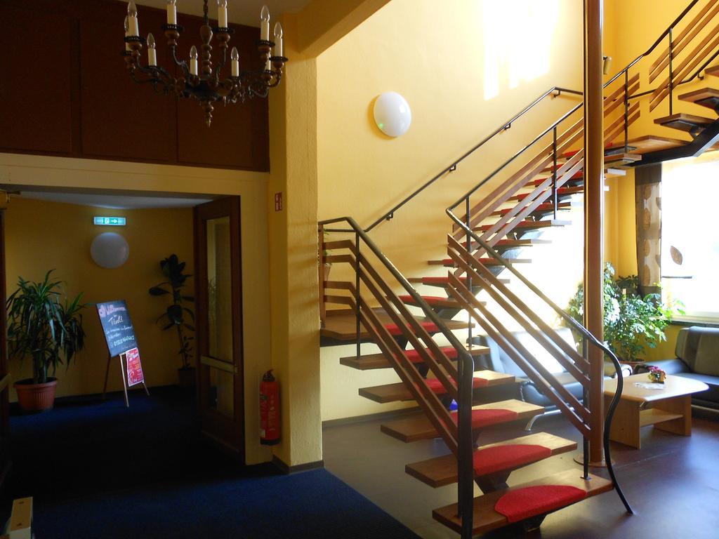 Tivoli Hotel Zerbst Exterior foto